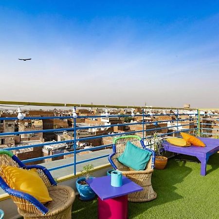 Madpackers Amritsar Bunks, Rooms, & Community Bagian luar foto